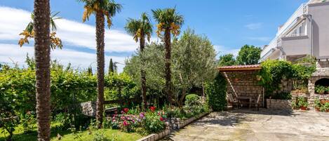 Enceinte de lâhĂ©bergement