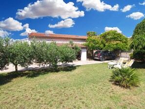 Property grounds - House 2147 by Interhome (Pula/Banjole)