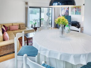 Living area - House Viola by Interhome (Bokordici)