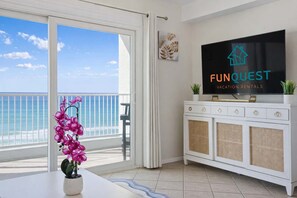 Interior - The Summit 926 - One Bedroom Beachfront Condo (Panama City Beach)