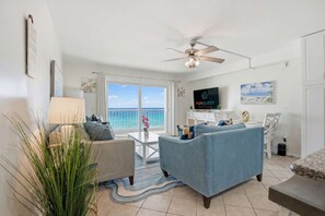 TV - The Summit 926 - One Bedroom Beachfront Condo (Panama City Beach)