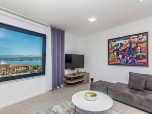 Fernseher