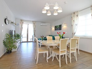 Dining - House 2173 by Interhome (Rovinj/Bale)