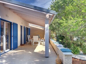 Outdoor dining - Sea House by Interhome (Pula/Premantura)