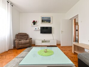 TV - Apartment 2330 by Interhome (Pula)