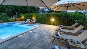 Pool - Apartment Mara -1 by Interhome (Krk/Milohnići)
