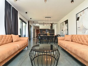 TV - Villa 2346 by Interhome (Bokordici)