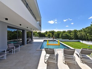 Pool - Villa 2346 by Interhome (Bokordici)