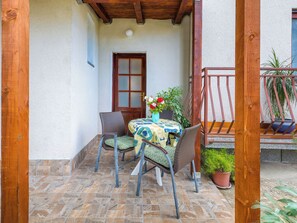 Outdoor dining - Apartment 2365 by Interhome (Fažana)