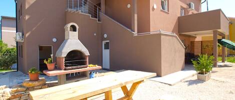 Restauration extérieure