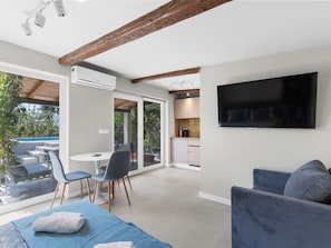 TV - Villa Alis by Interhome (Novigrad (Istra))