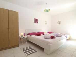 Room - Apartment 1676 by Interhome (Pula/Banjole)