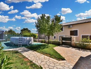 Terrace/patio - House 1735 by Interhome (Pula/Galižana)