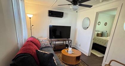 RELAXING 1-BR COTTAGE in Charming Rock Hill. Great for Business Travelers!