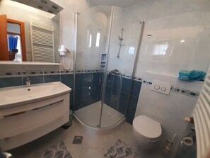 Bathroom - Apartment 676 by Interhome (Novigrad (Istra))