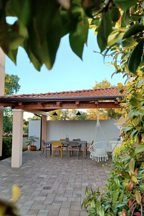 Outdoor dining - House 1762 by Interhome (Poreč)