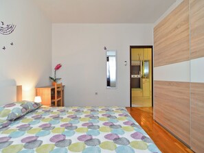 Room - Apartment 1755 by Interhome (Bokordici)