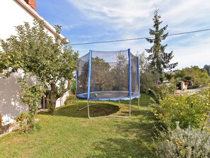 Children’s area - Apartment 1755 by Interhome (Bokordici)