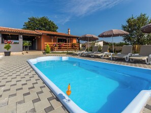 Pool - Villa SEJDI by Interhome (Pula)