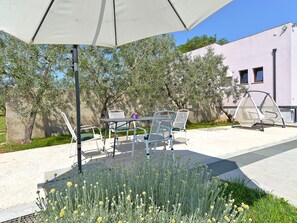 Outdoor dining - House 1790 by Interhome (Pula/Banjole)