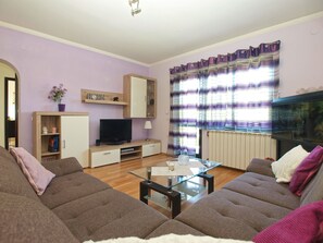 TV - Apartment 1844 by Interhome (Pula)