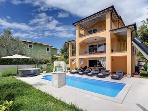Pool - Villa Ari by Interhome (Pula/Rakalj)