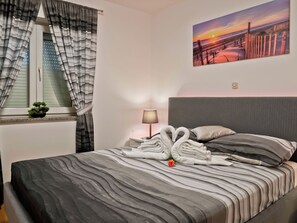 Room - Apartment 1870 by Interhome (Bokordici)