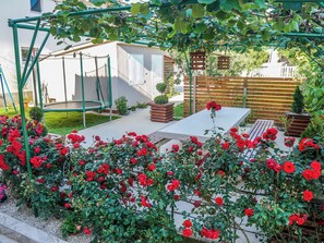 Terrace/patio - Apartment 1870 by Interhome (Bokordici)