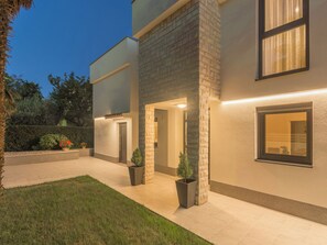 Exterior detail - Villa 1863 by Interhome (Dracevac)