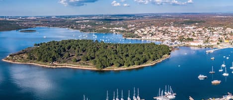 Marina/club náutico