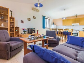 TV - Apartment 1927 by Interhome (Pula/Banjole)