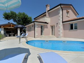 Pool - Villa 1924 by Interhome (Dracevac)