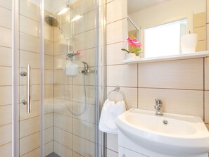 Bathroom - Slavka 2 / HR-10313-02 by Interhome (Crikvenica)