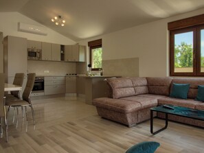 TV - Villa Markulin by Interhome (Bokordici)