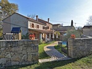 Exterior - House 704 by Interhome (Cere)