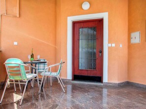 Outdoor dining - Apartment 2000 by Interhome (Fažana)