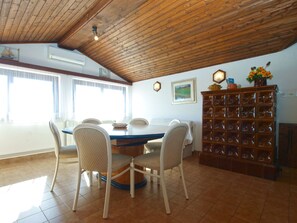 Dining - Apartment 2003 by Interhome (Pula/Premantura)