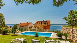 Unclassified image, 5 of 13, button - Viki / HR-10474-01 by Interhome (Crikvenica/Dramalj)