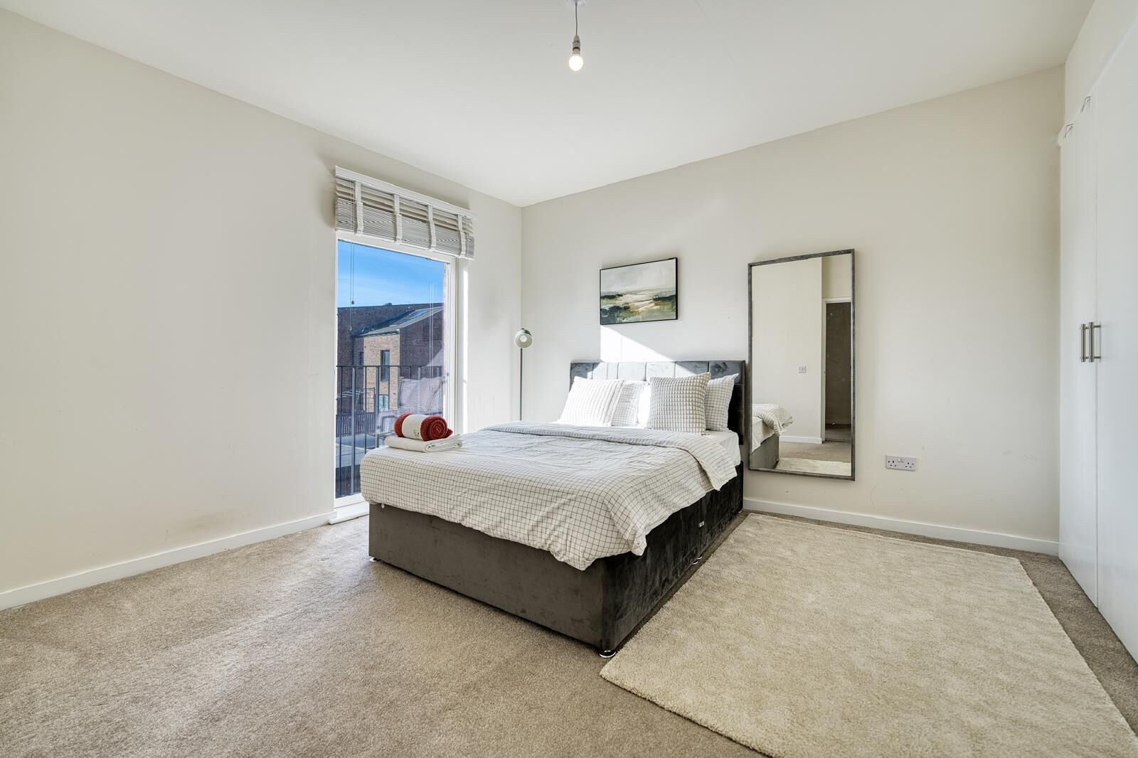 3 soverom, strykejern/-brett, wi-fi og sengetøy