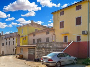 Exterior - House 2063 by Interhome (Dracevac)