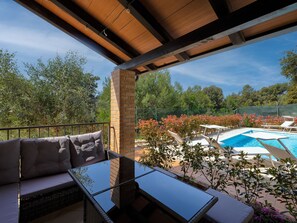 Terrace/patio - Villa Medulin by Interhome (Medulin)