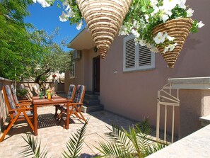 Outdoor dining - House 2087 by Interhome (Pula/Banjole)