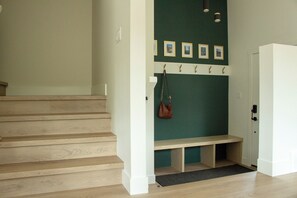 Interior - Alpine Retreat • New Luxury 4 bedroom | Barrel Sauna, Steam Shower & Fireplaces (Coleman)
