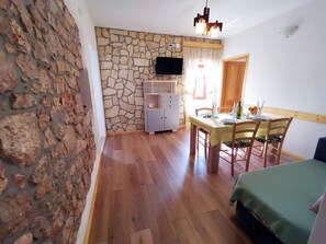 2 bedrooms, Internet - House Garica by Interhome (Garica)