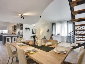 Dining - House Sunset by Interhome (Pula/Galižana)