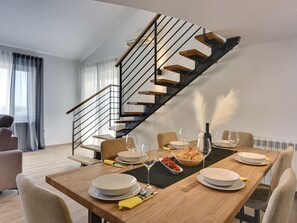 Dining - House Sunset by Interhome (Pula/Galižana)