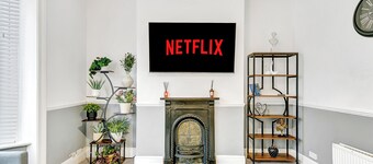 Spacious and Comfy 2 Bed Southampton Home Sleep 5