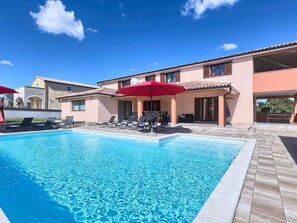 Pool - Villa Amber by Interhome (Pula/Manjadvorci)