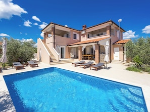 Pool - Villa Javor by Interhome (Pula/Krnica)