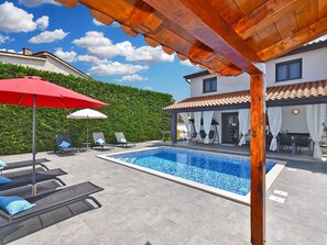 Pool - House 2186 by Interhome (Pula/Galižana)